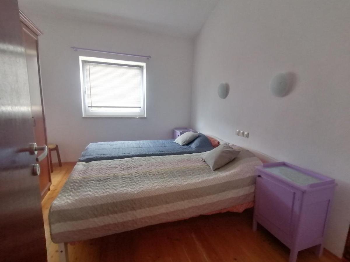 Apartman Perci Vrh Tar-Vabriga Esterno foto