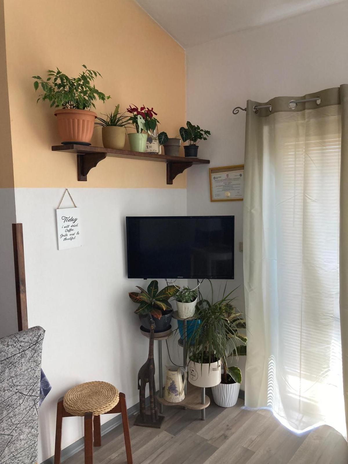 Apartman Perci Vrh Tar-Vabriga Esterno foto